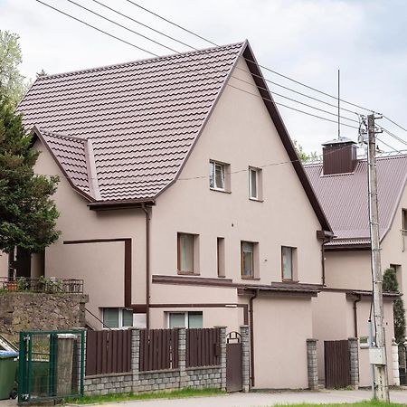 Groundfloor Apartment On The Green Hill Каунас Экстерьер фото